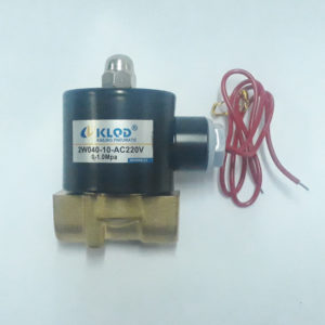 VÁLVULA SOLENOIDE 3/8" 220V AC
