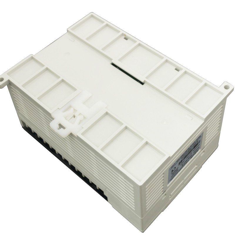 PLC XINJE Serie XC5 / 18 In NPN / 14 Out (4 Transistor NPN, 10 Relé) / 24V DC