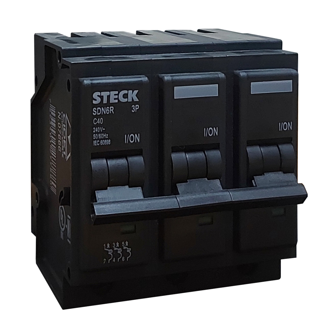 Taco Enchufable 3 Polos 40A - 10KA | STECK - Ingecom Eléctricos SAS